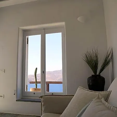 Joy Mykonos Boutique Ξενοδοχείο *