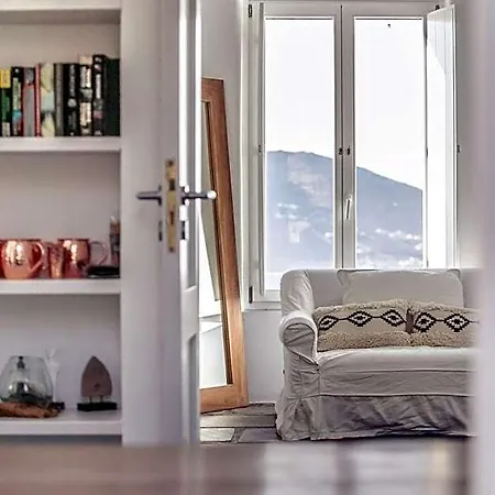 Joy Mykonos Boutique * Άνω Μερά