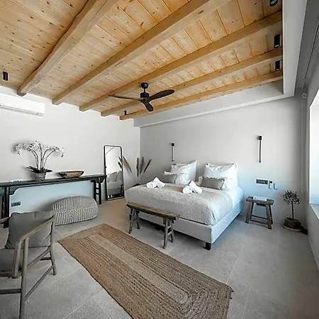 Joy Mykonos Boutique Ξενοδοχείο *
